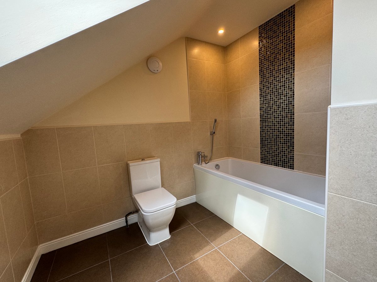 Mayflower, Freemans Lane, Retford, DN22 9HN