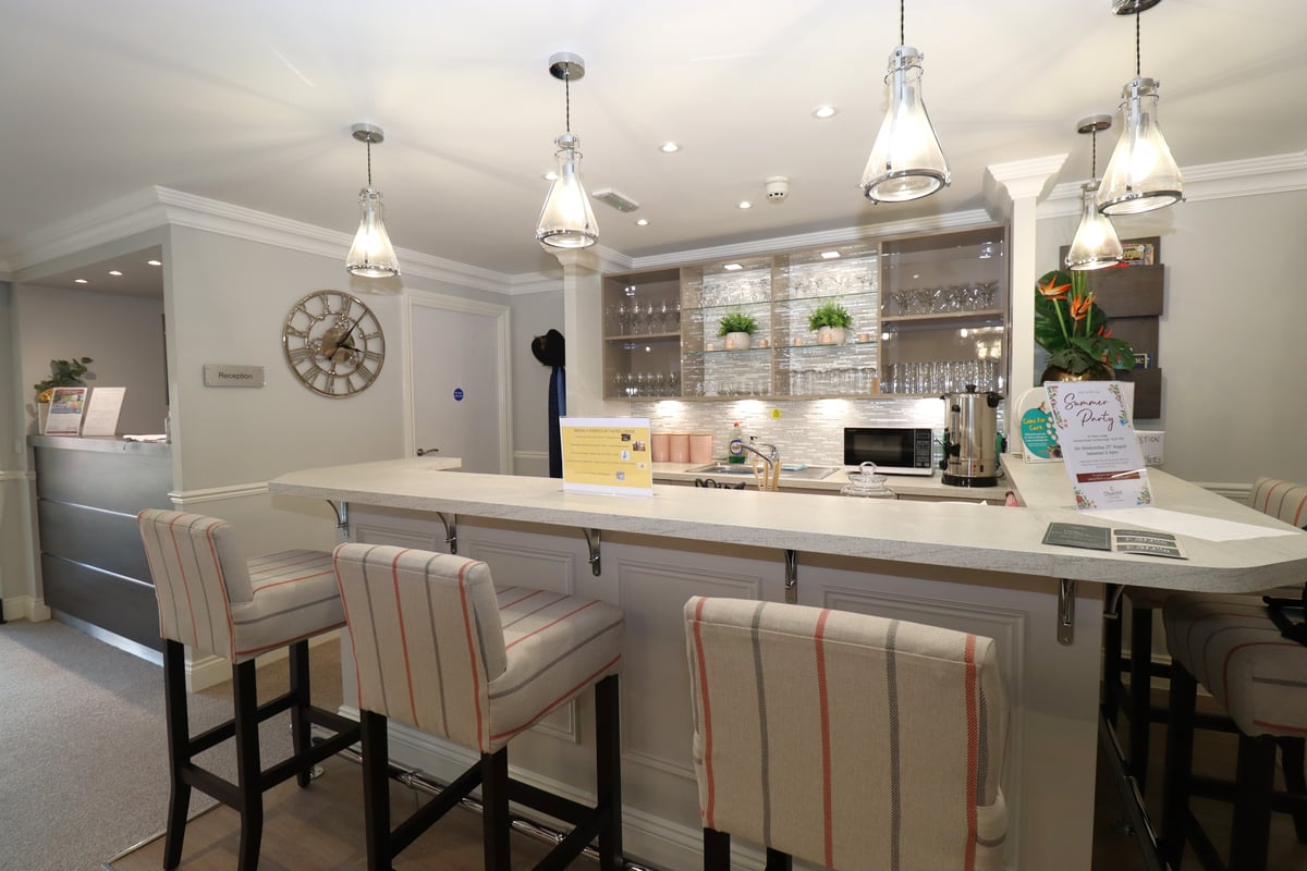 Yates Lodge, Victoria Road, Farnborough, GU14 7PN