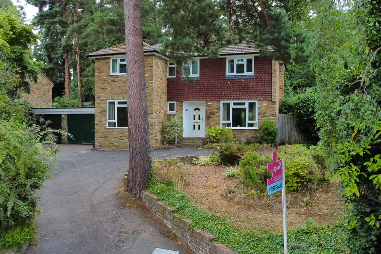 CAMBERLEY, £700,000