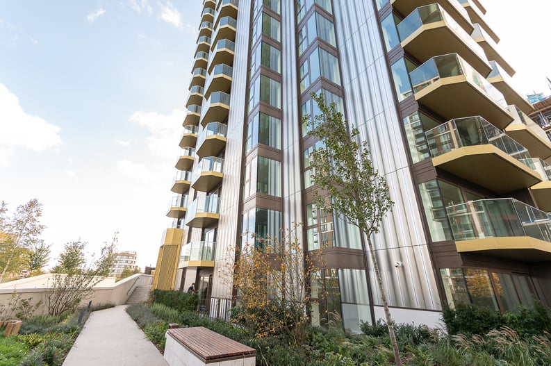 3 bedroom(s) apartment to sale in Brigadier Walk, Woolwich-image 25