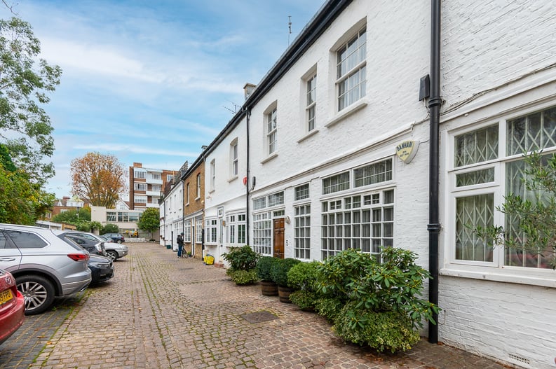 2 bedroom(s) house to sale in Wavel Mews, South Hampstead , London-image 11