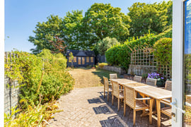 Runton Road | Thumbnail