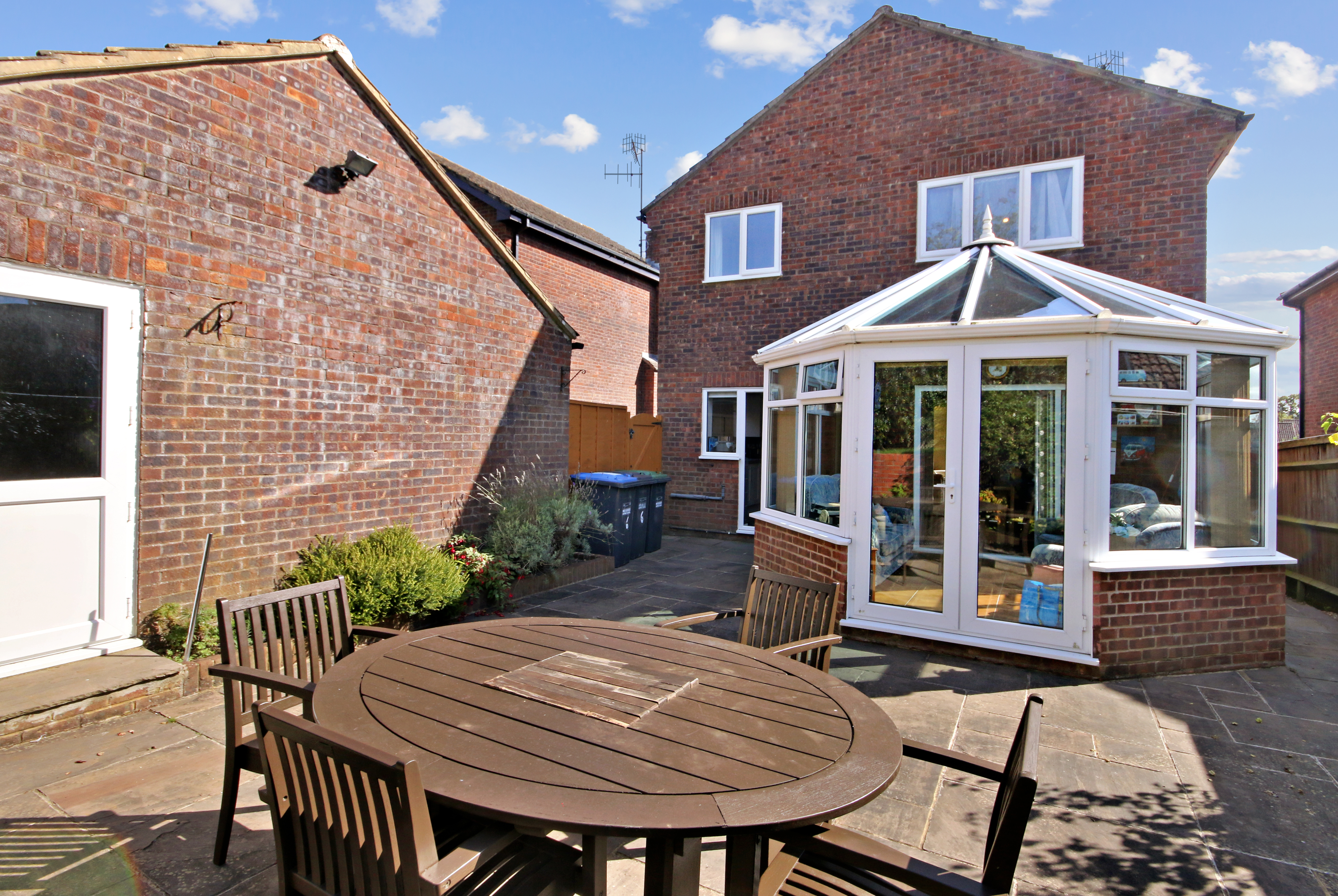 Bourg de Peage Avenue, East Grinstead, West Sussex