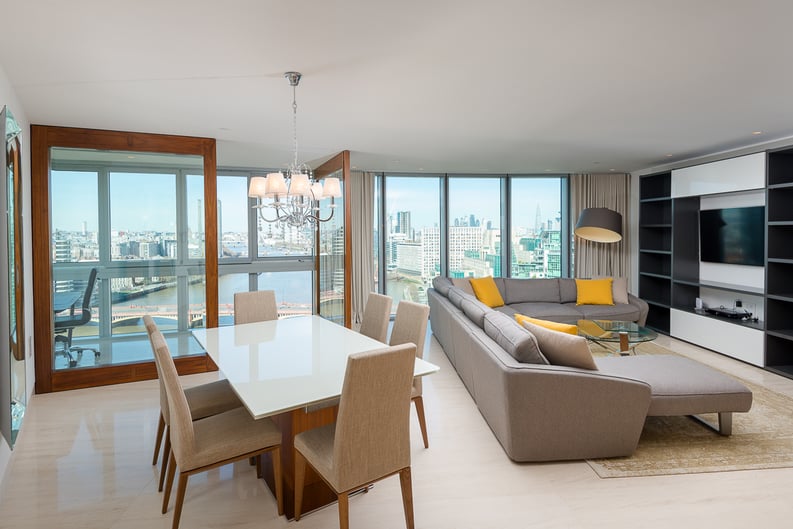 3 bedroom(s) apartment to sale in St George Wharf, Vauxhall, London-image 14
