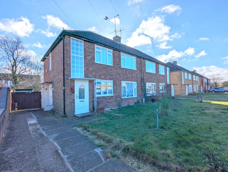 Properties for Sale Roberts Hunt