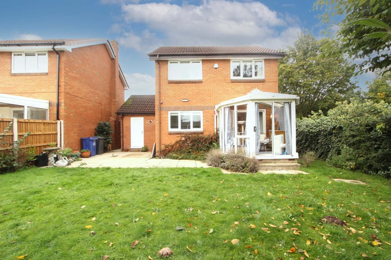 3 bedroom detached house for sale, Gleneagles Drive, Bessacarr