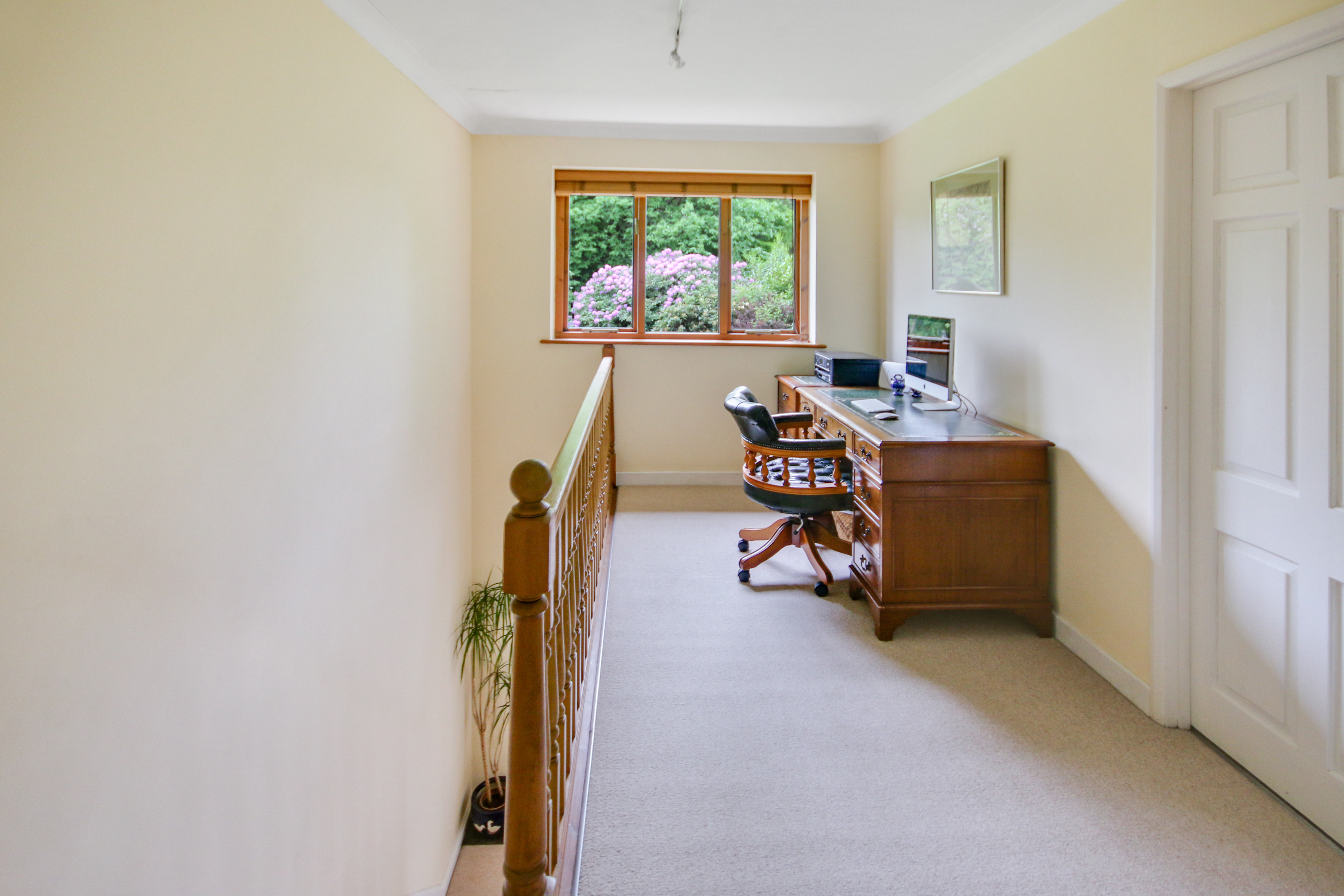 Lake View Road, Surrey