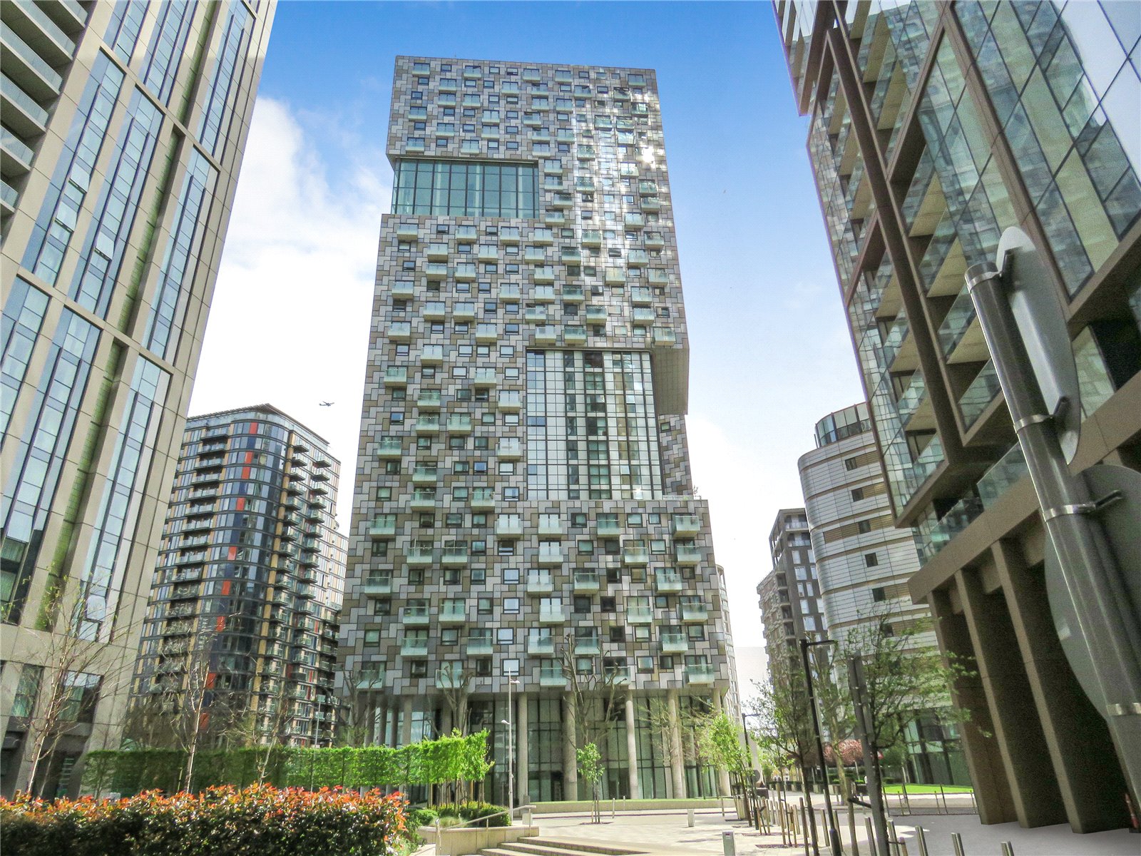 Talisman Tower, Lincoln Plaza, London, E14 9BU