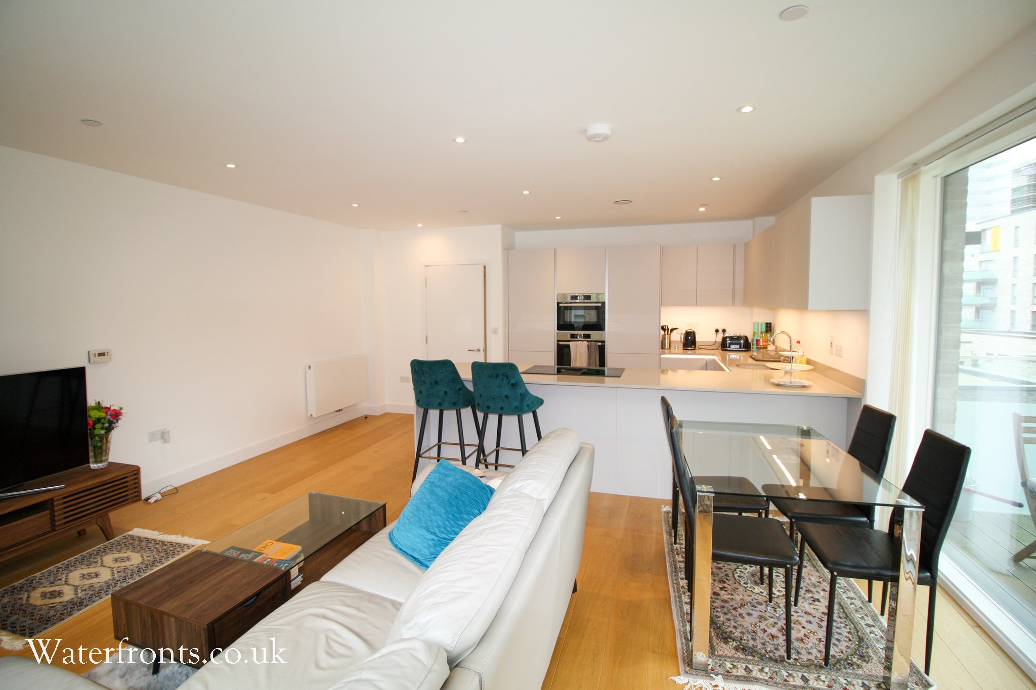 West Parkside, London, SE10 0PD