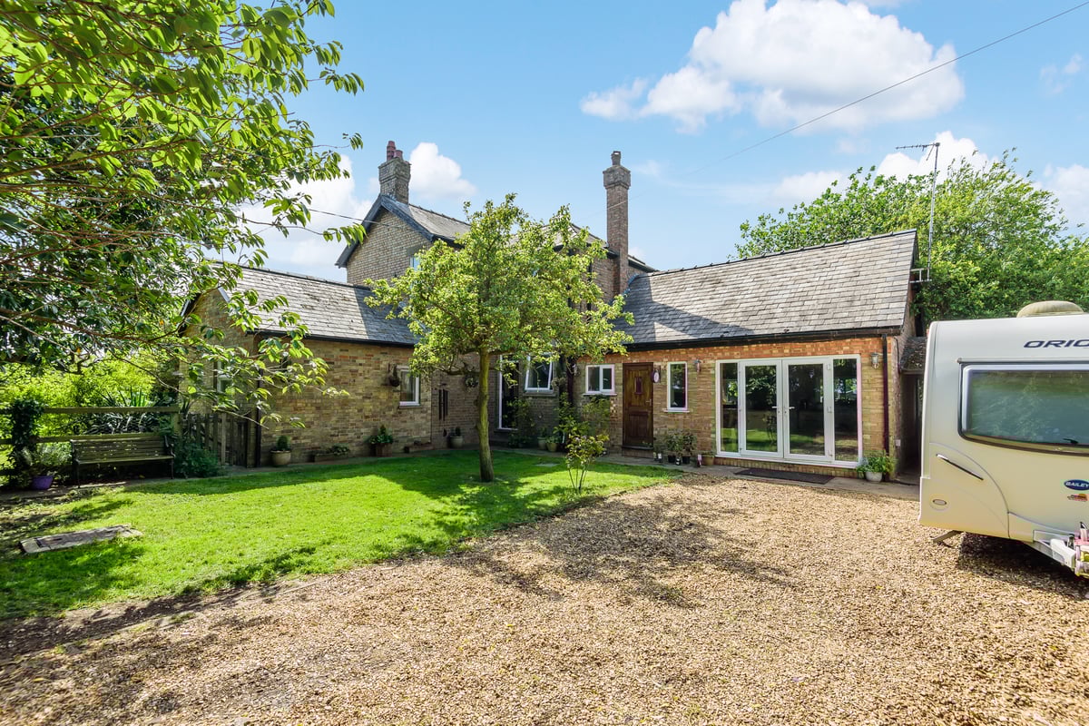 Fen View, Chase Road, March, PE15 0XS