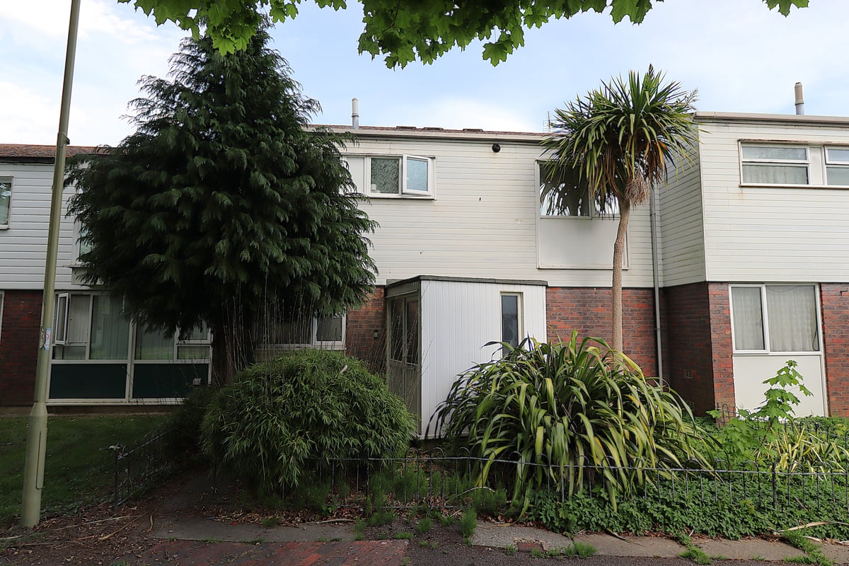Bracklesham Close, Farnborough, GU14 8LR