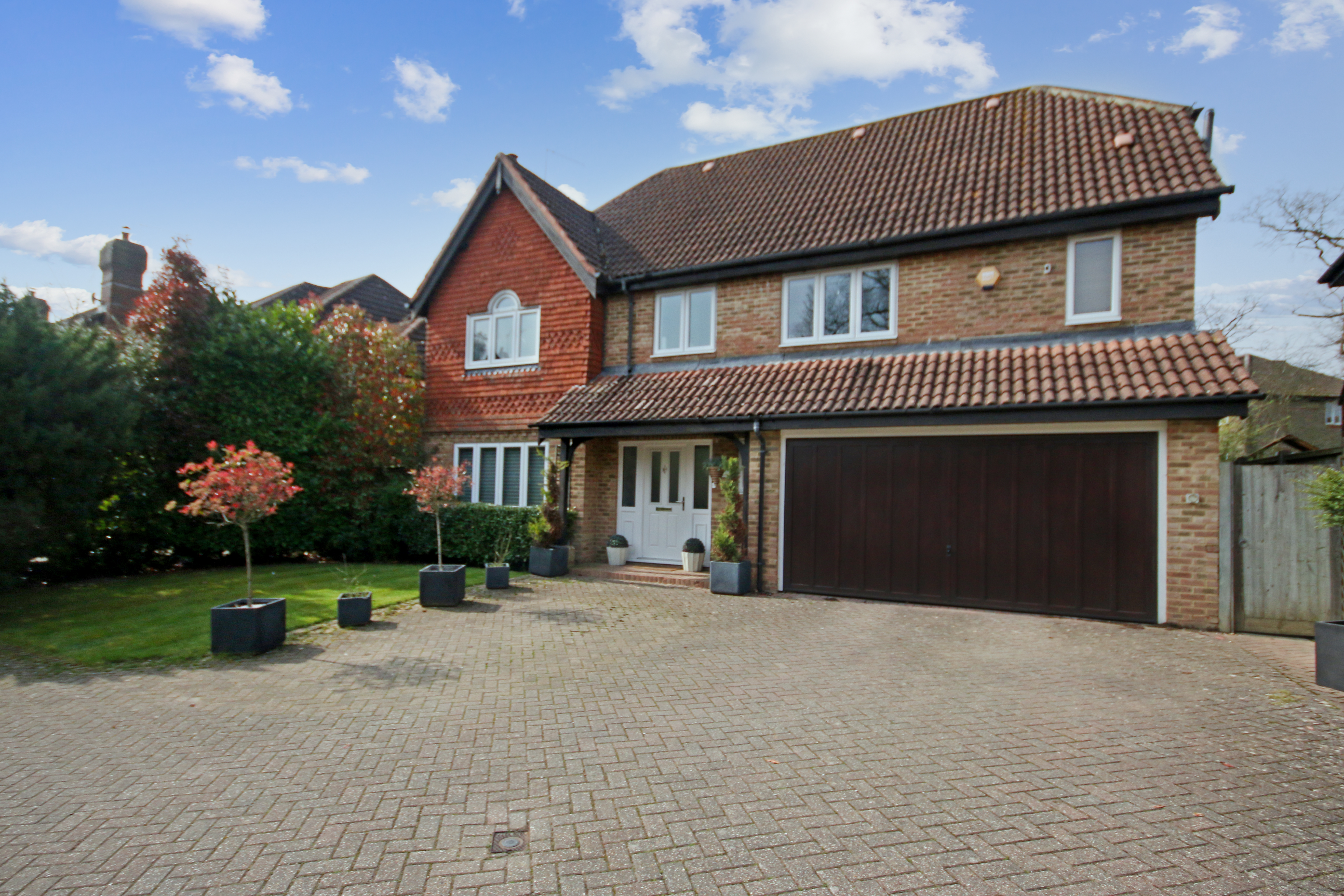 Lincolns Mead, Lingfield, Surrey