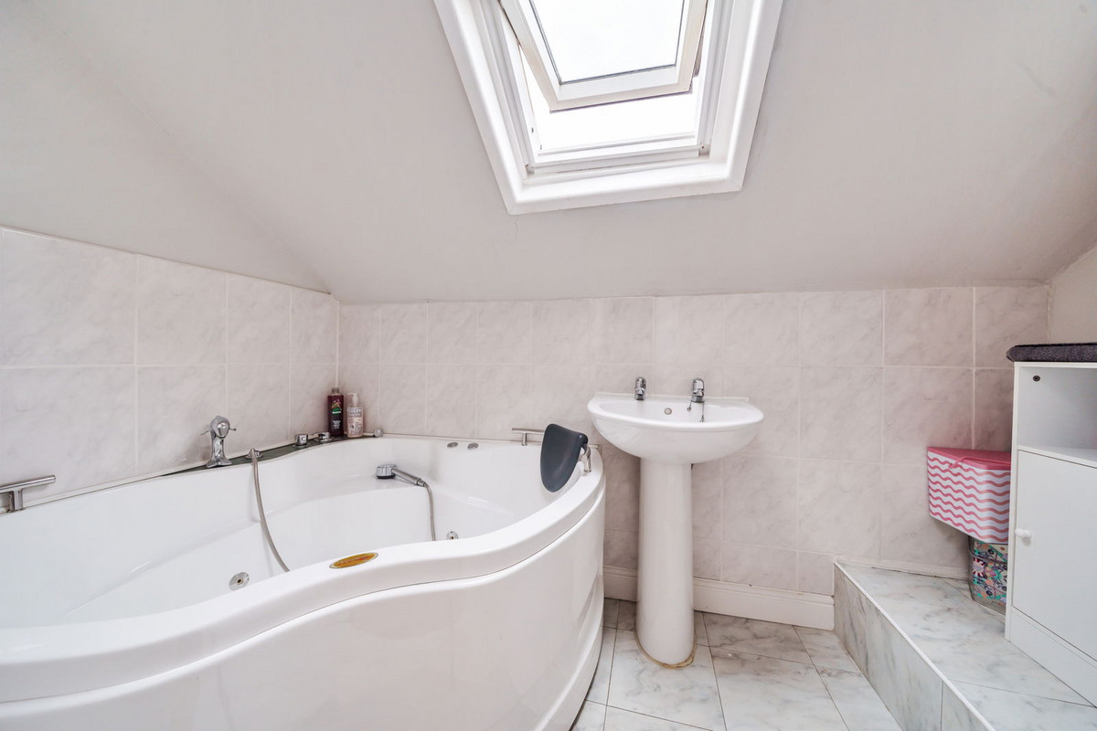 Alma Place, Accrington, BB5 2RR