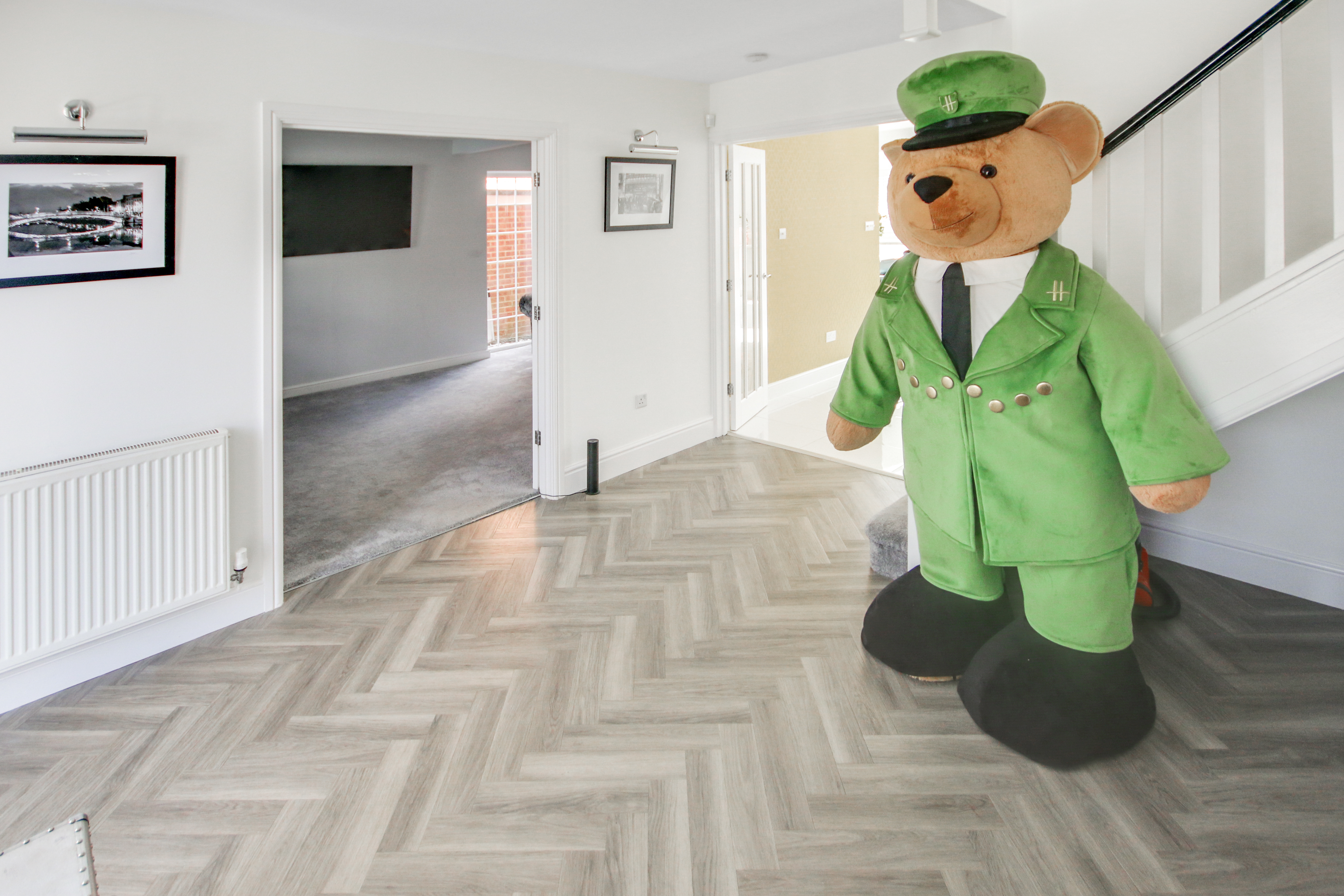 24 Tiltwood Drive, Crawley Down