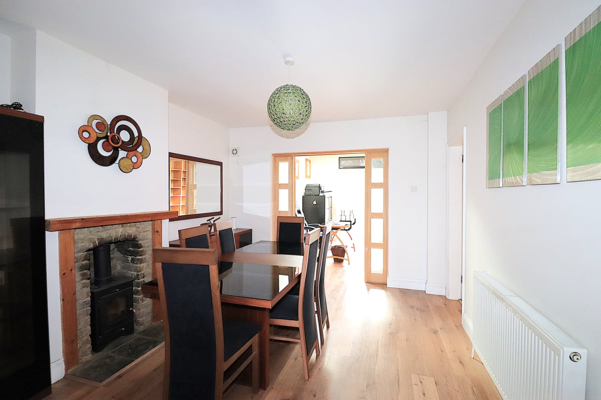 Fowler Road, Farnborough, GU14 0BN