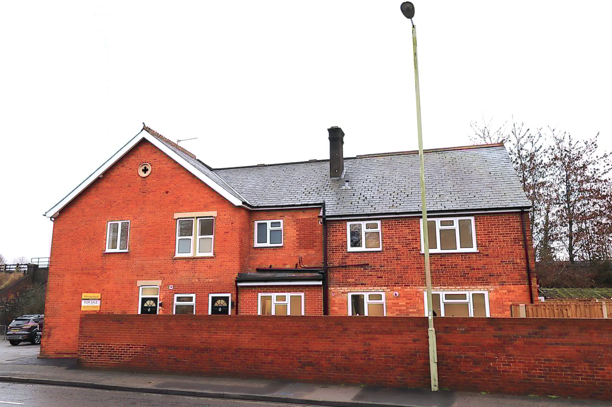 Fleet Road, FARNBOROUGH, GU14 9RU