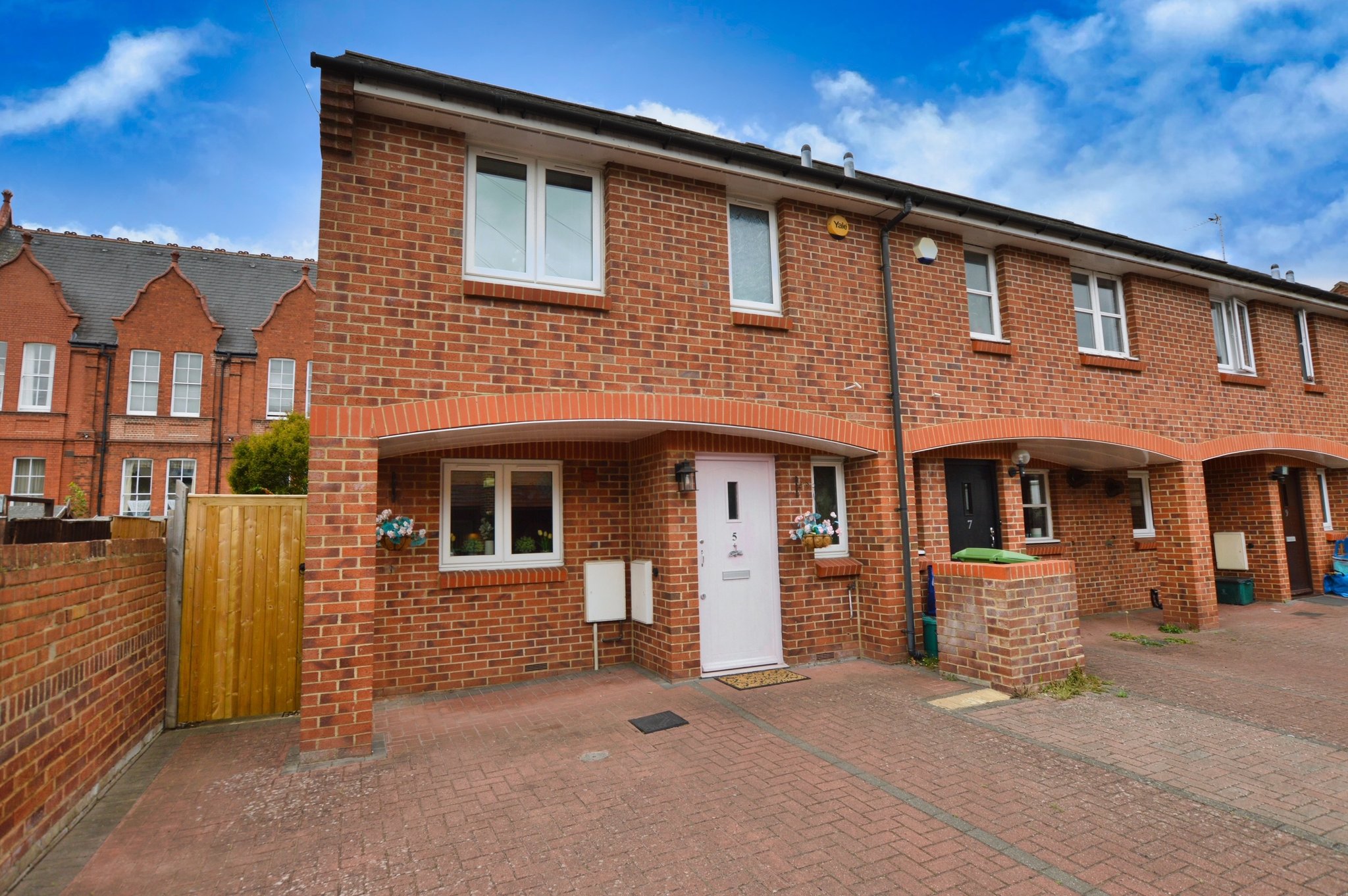 Fairview Close, Cheltenham