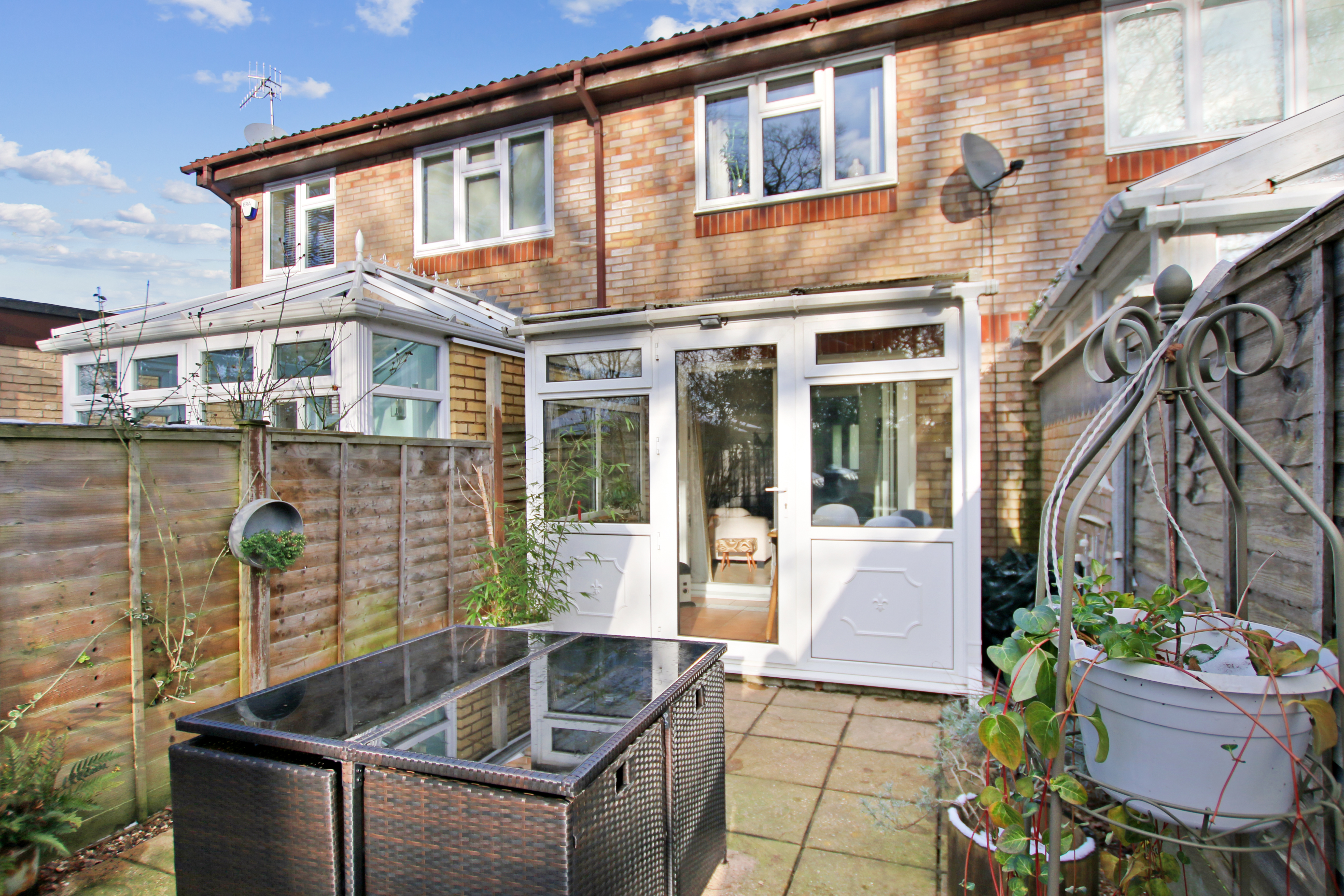 Dorset Gardens, East Grinstead, West Sussex