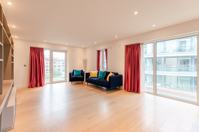 3 bedroom(s) apartment to sale in Tierney Lane, Hammersmith, London-image 11