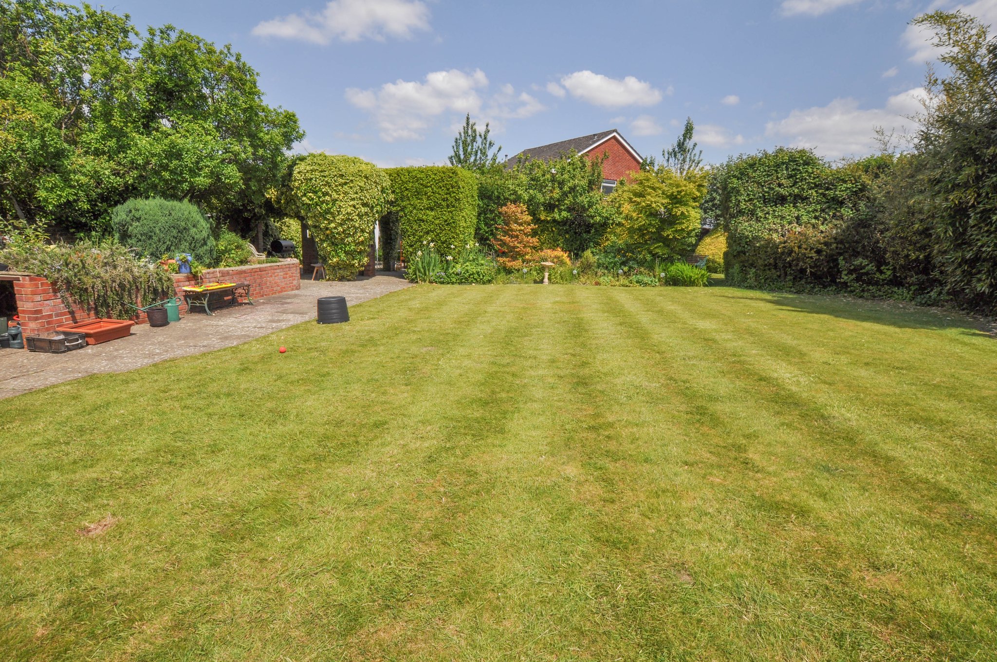 Gravel Hill, Wimborne Fisks