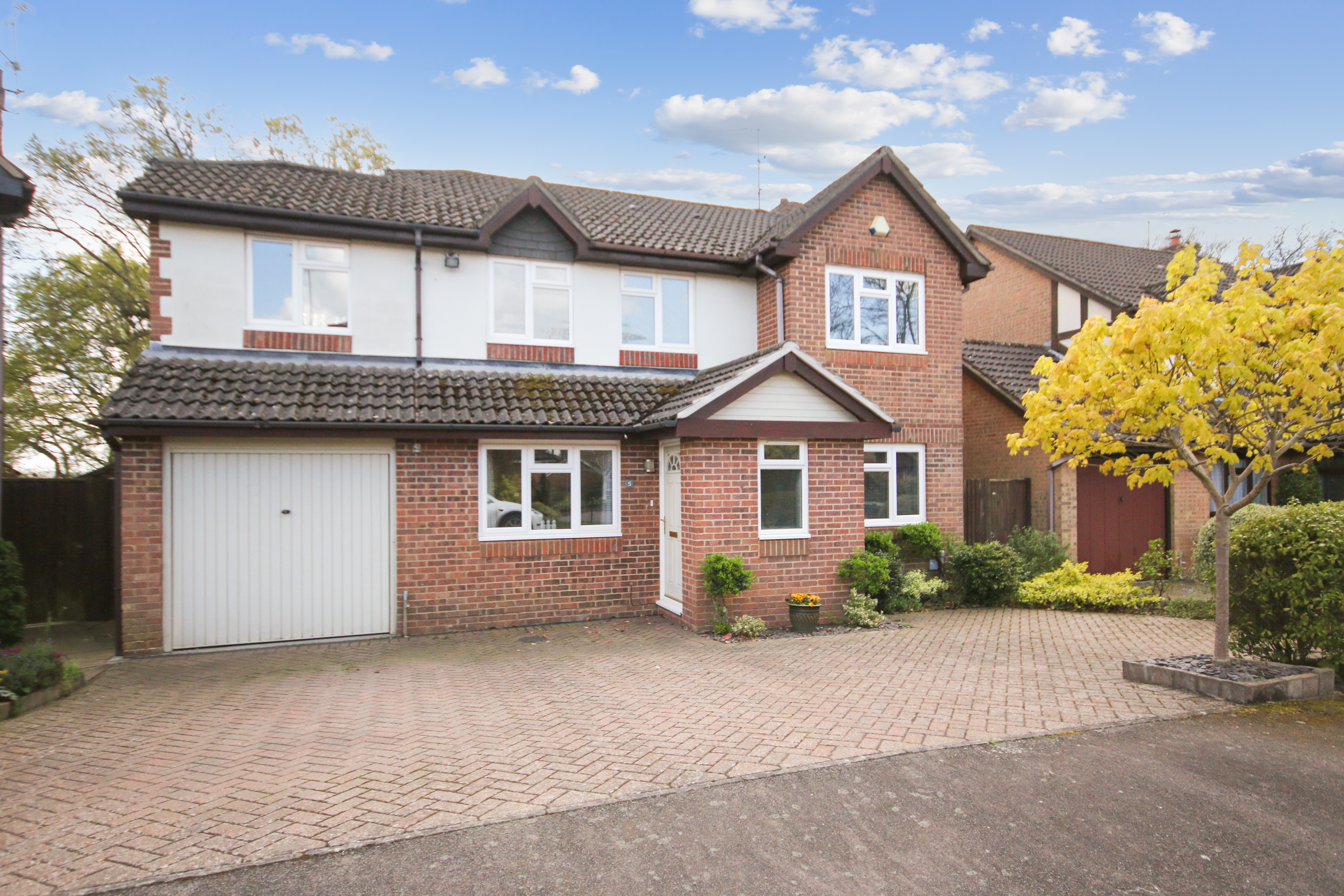 Dexter Drive, East Grinstead