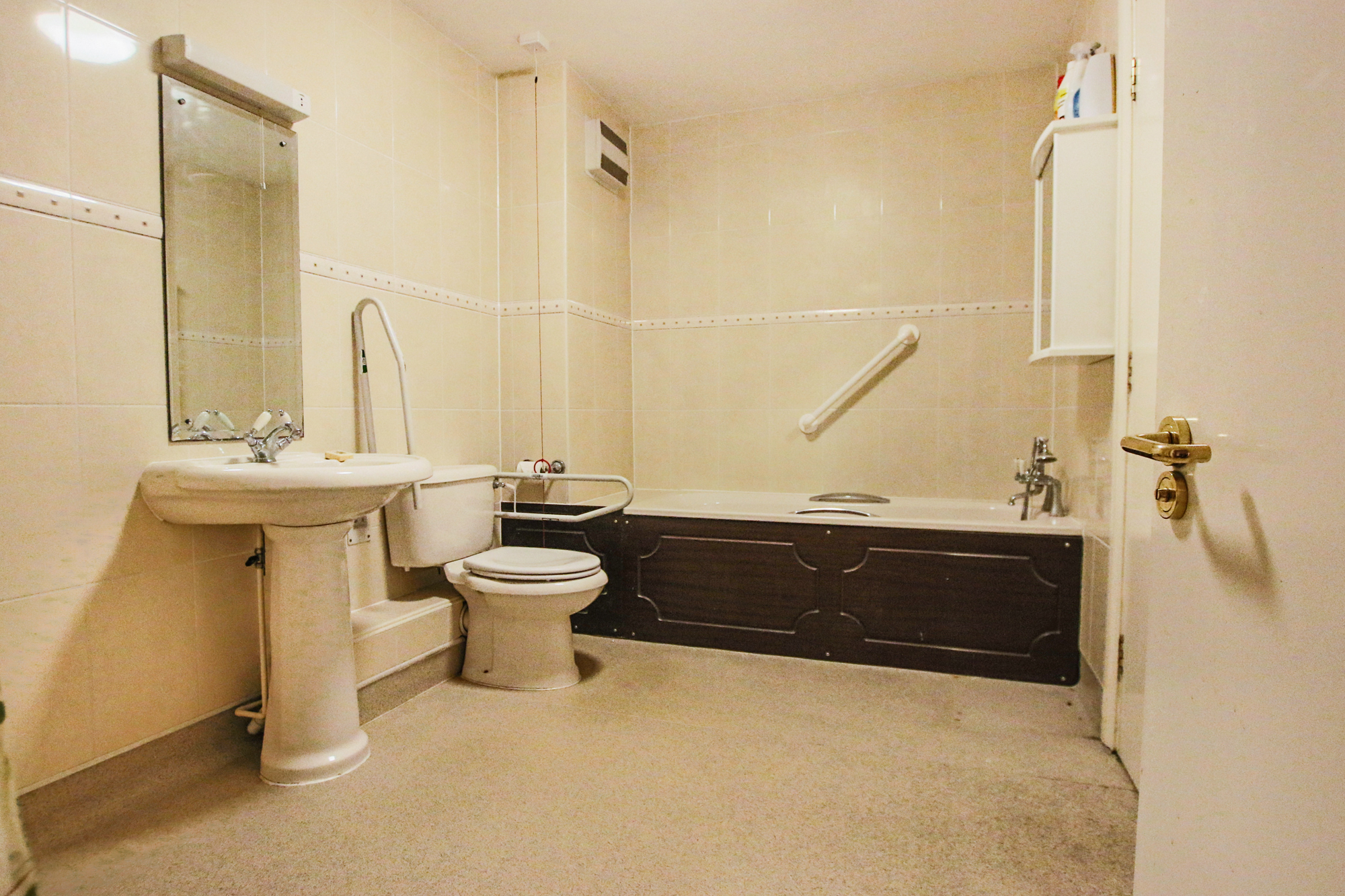 London Road, East Grinstead, West Sussex