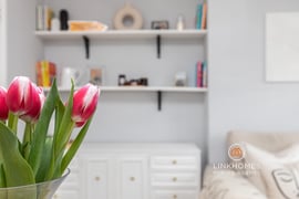 Oakwood House | Thumbnail