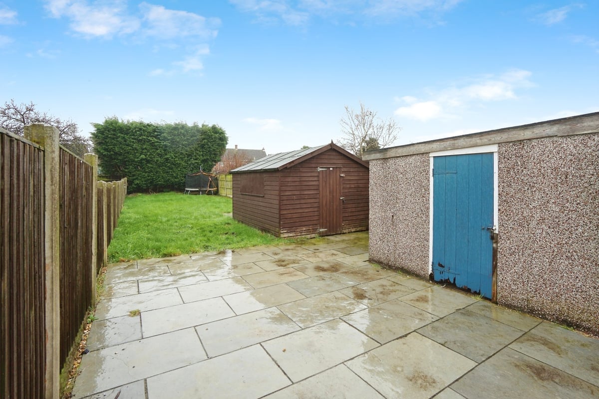 Redforde Park Avenue, Retford, DN22 7GG