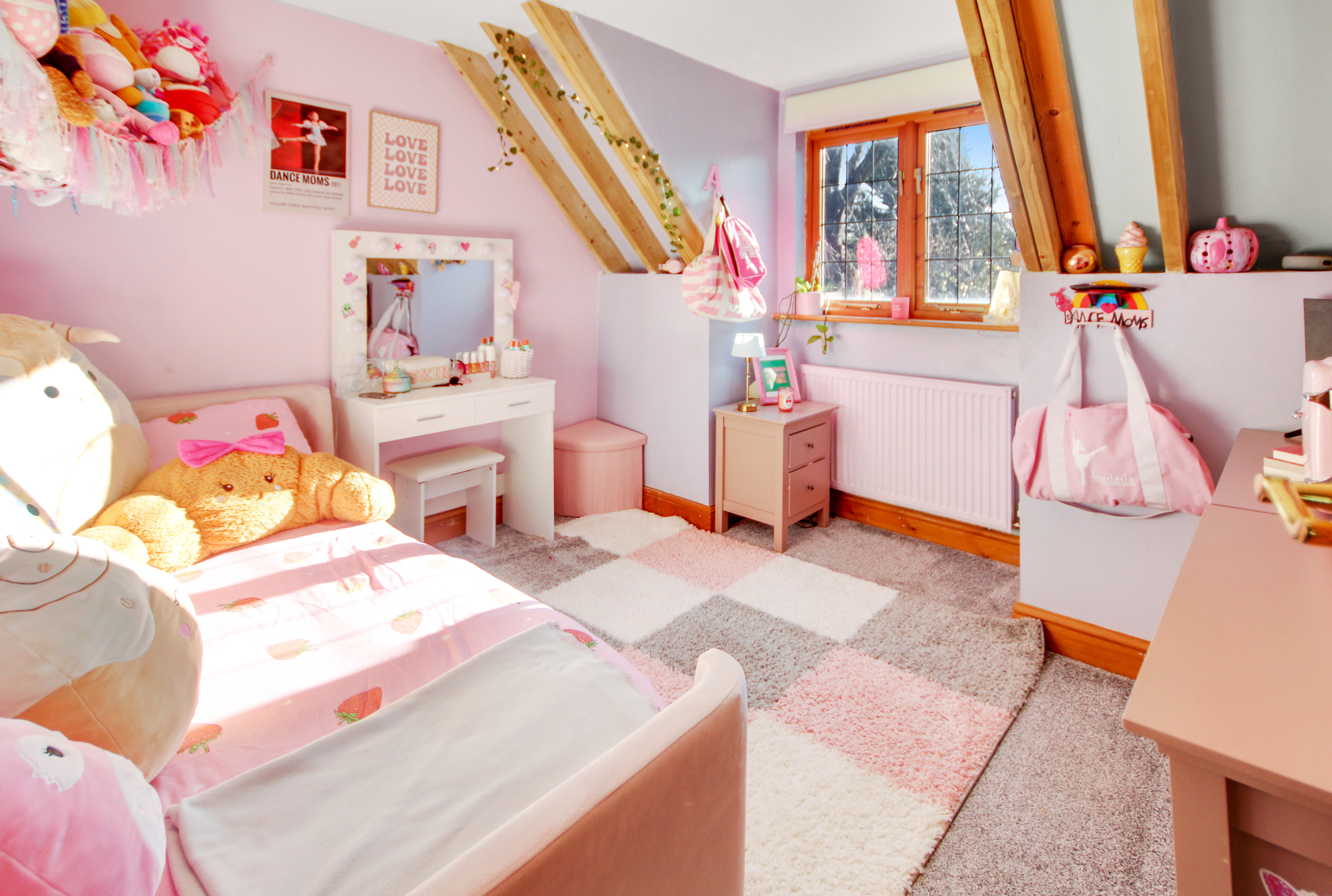 Brookhill Road, Crawley, West Sussex