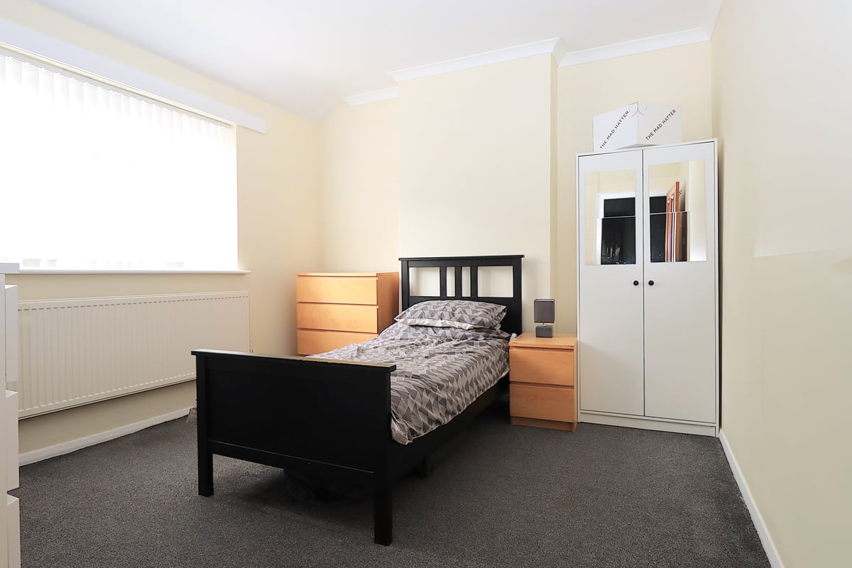 Fleet Road, Farnborough, GU14 9RA