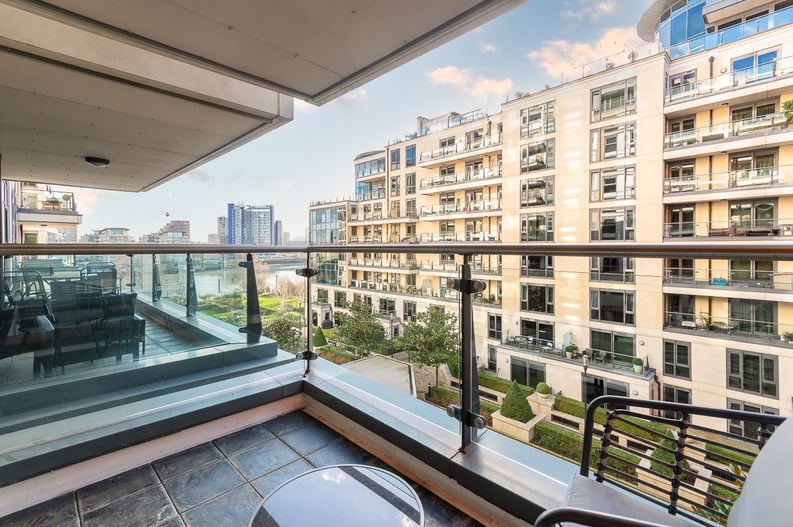 2 bedroom(s) apartment to sale in The Boulevard, Imperial Wharf, London-image 9