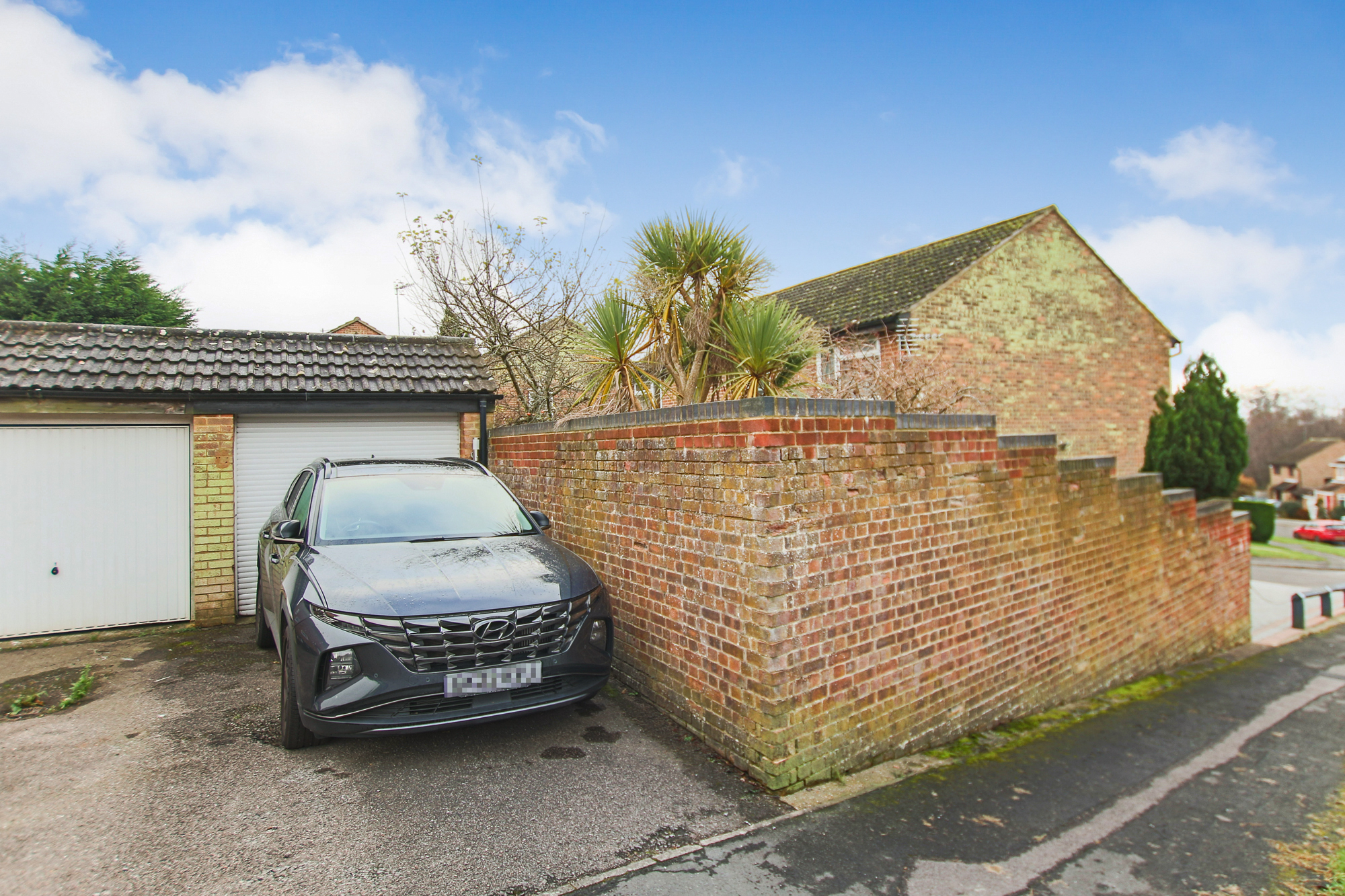 Kindersley Close, East Grinstead, West Sussex