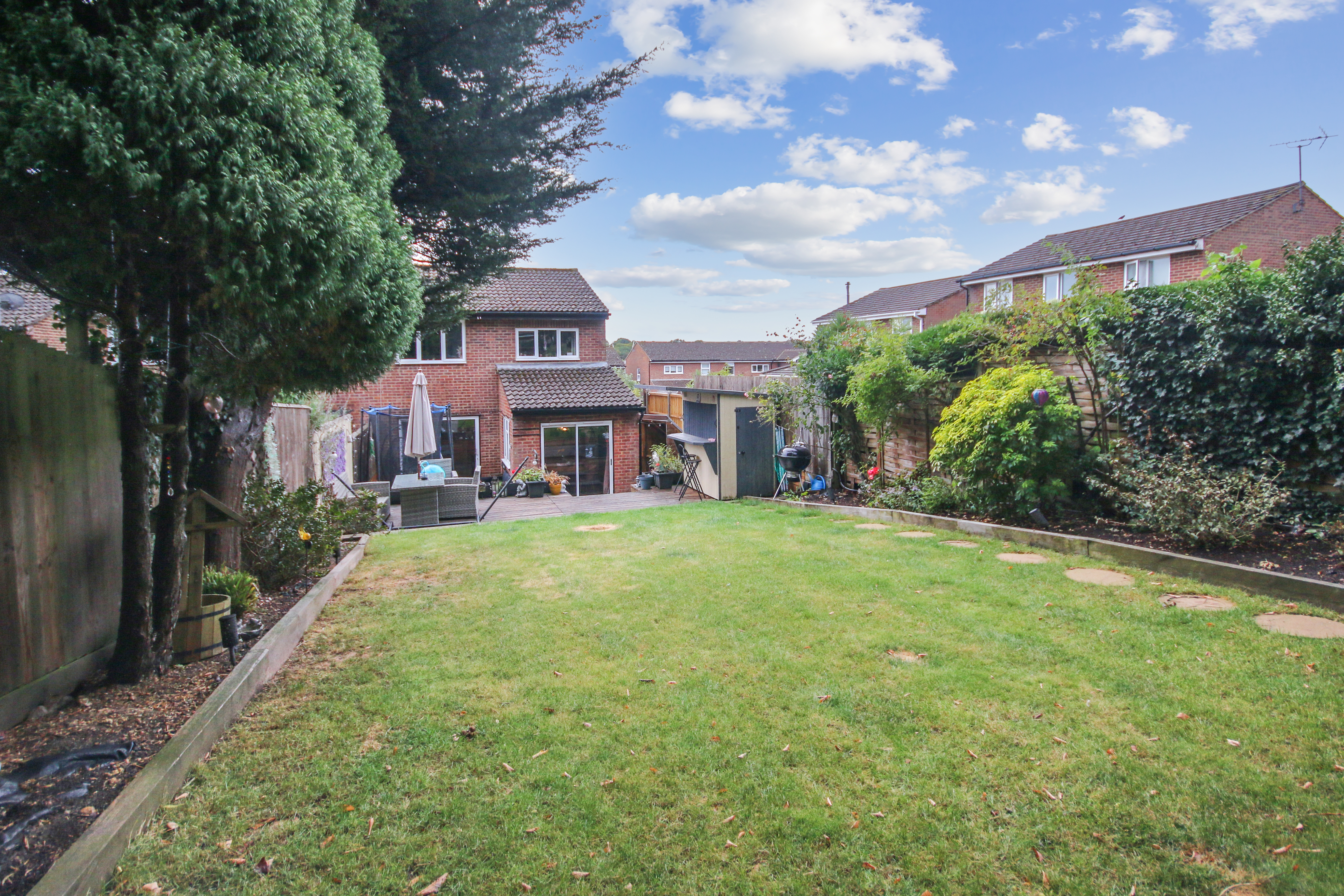 Aviary Way, Crawley, West Sussex