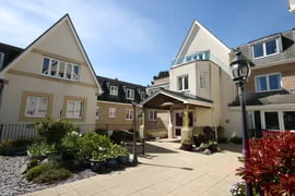 Sandbanks Road, Lilliput, BH14