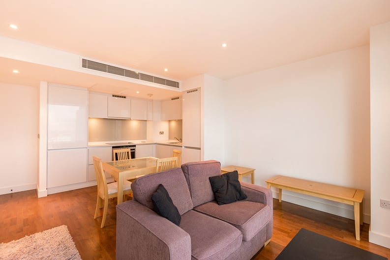 1 bedroom(s) apartment to sale in Marsh Wall, London-image 6