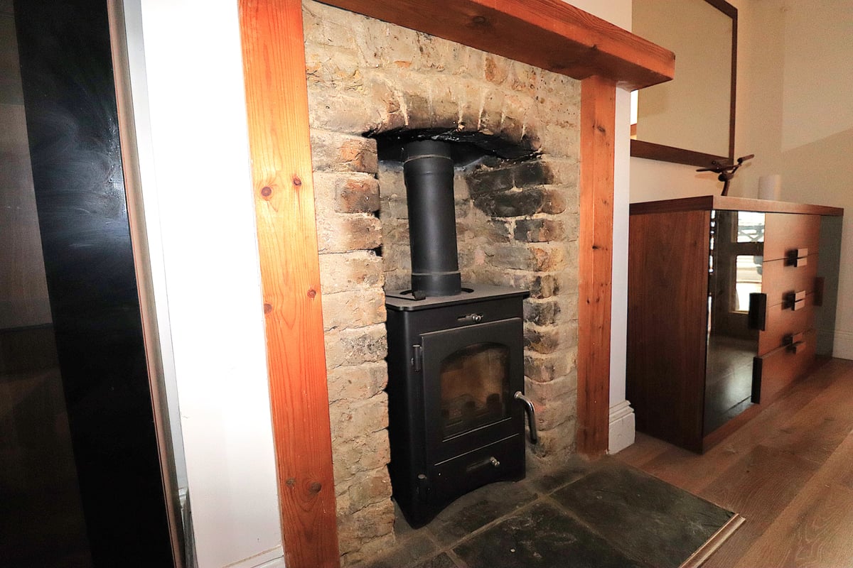 Fowler Road, Farnborough, GU14 0BN