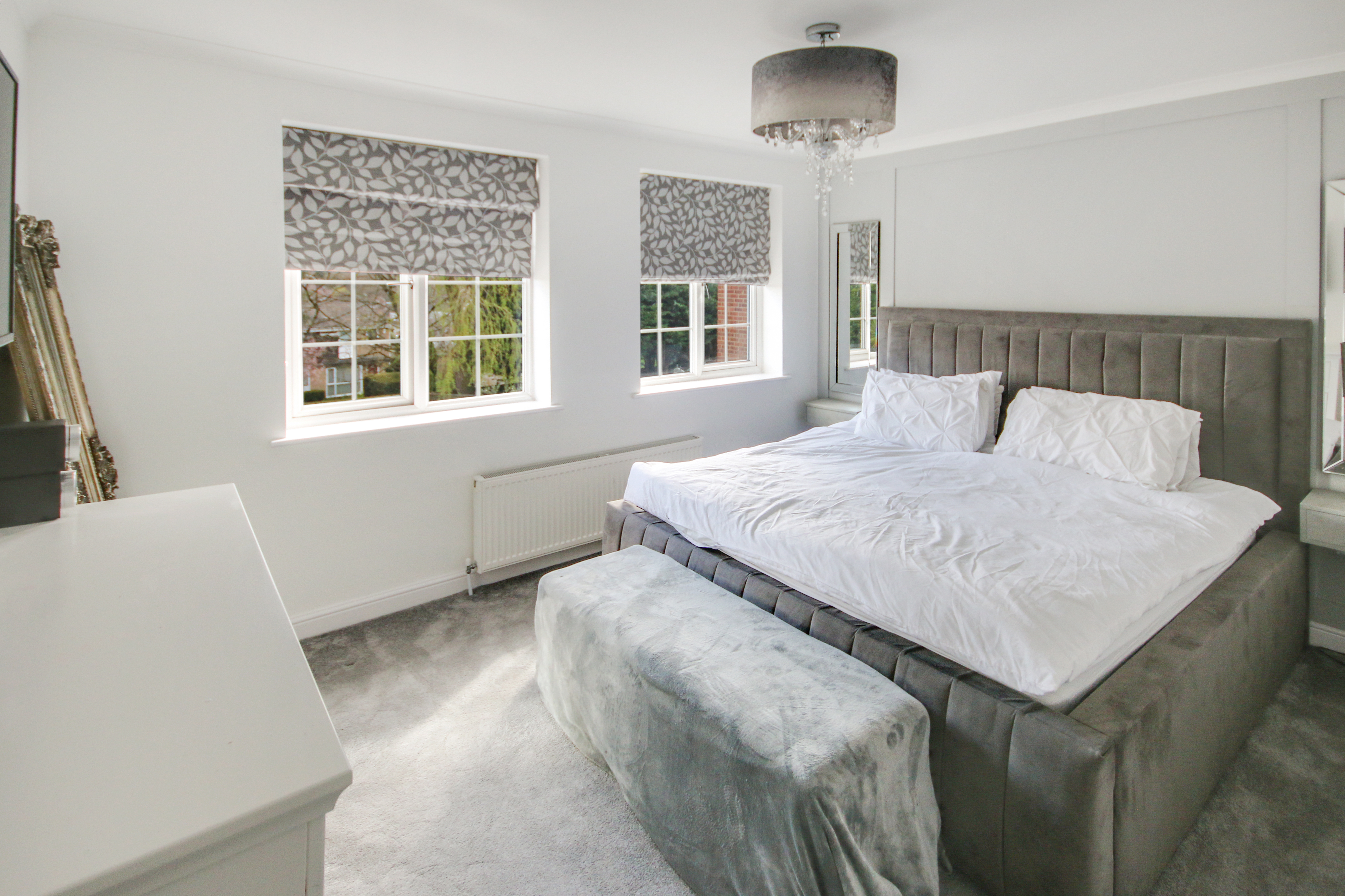 24 Tiltwood Drive, Crawley Down