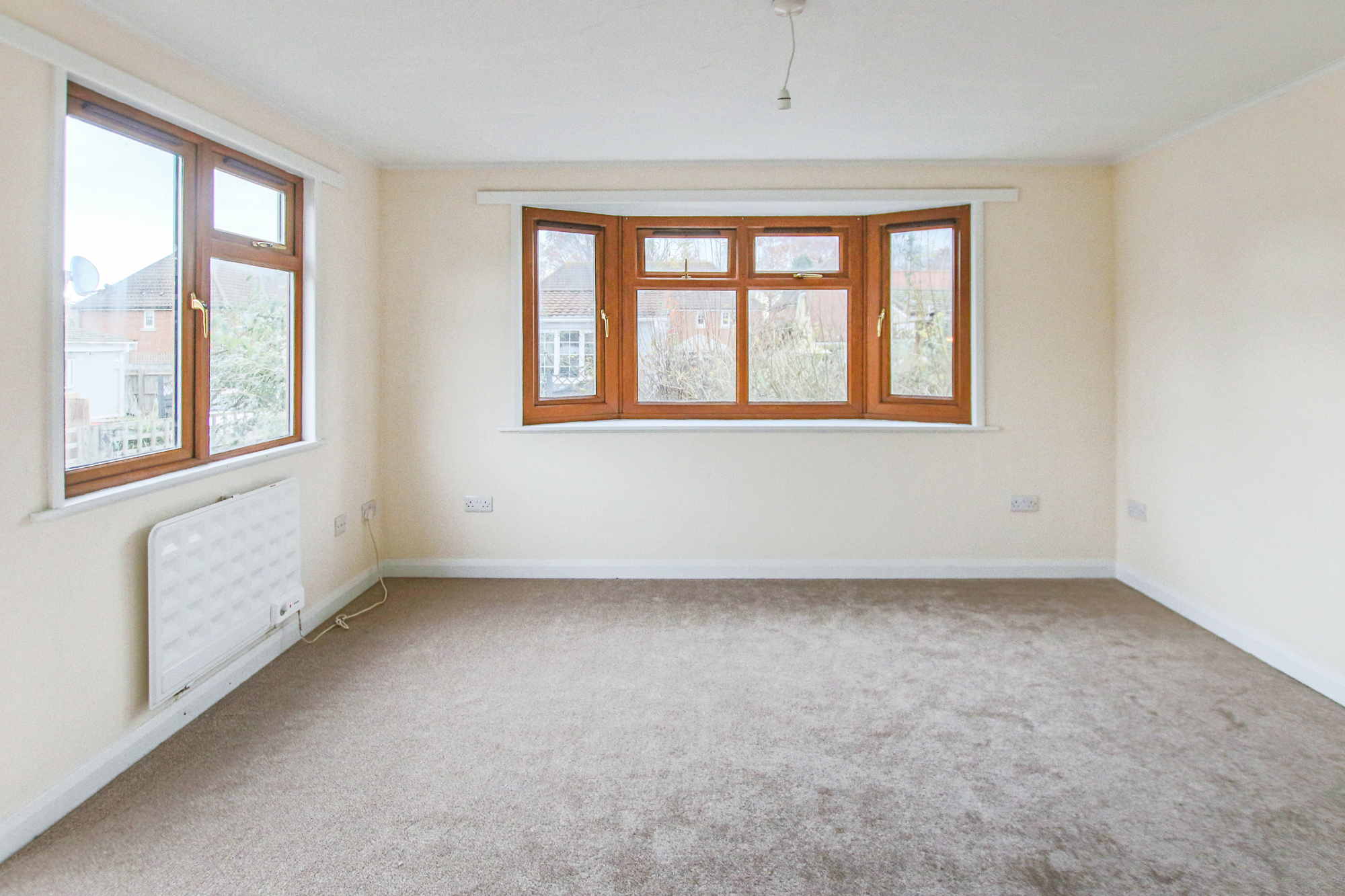 Meadowside Park, Lingfield, Surrey