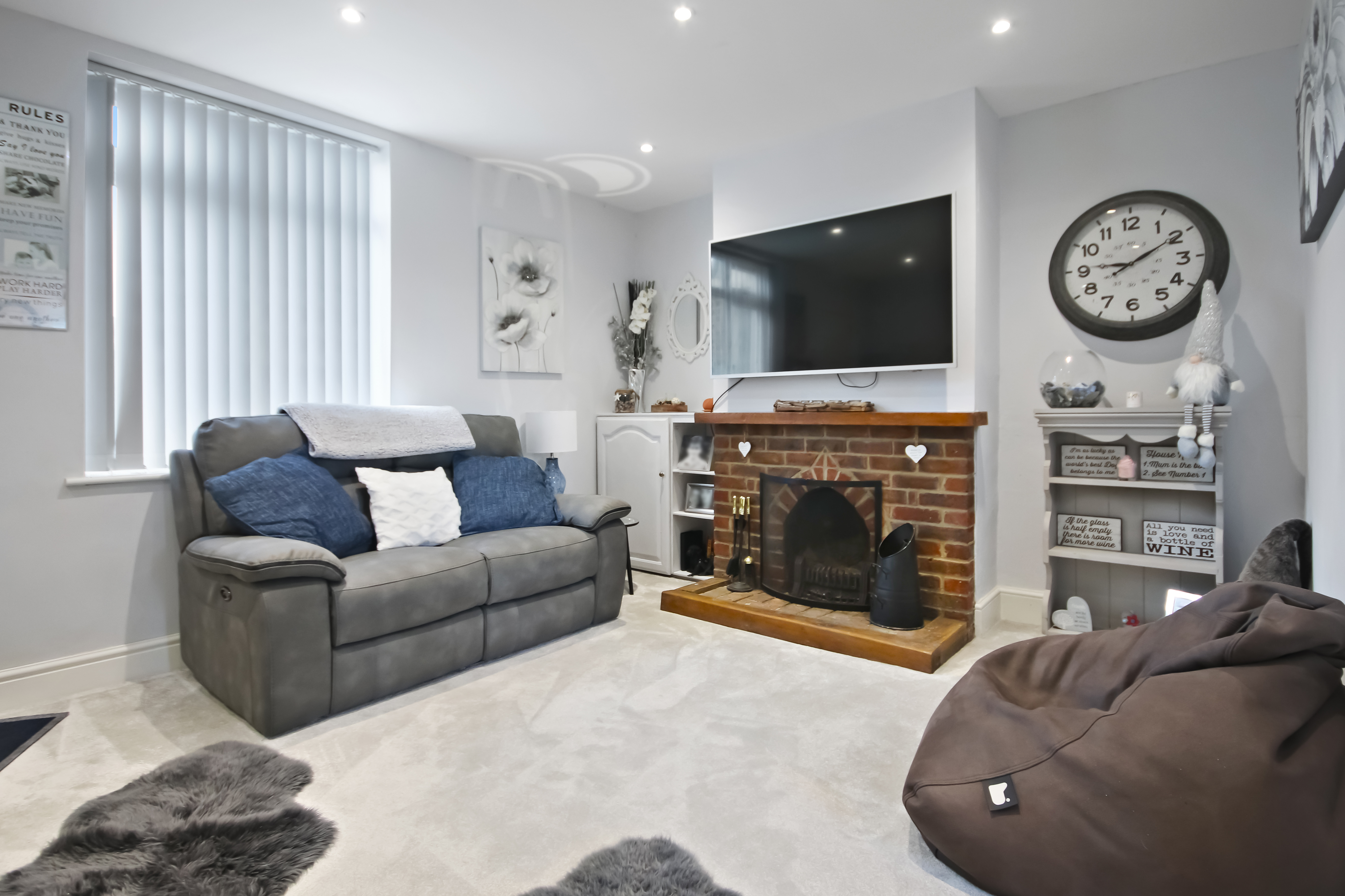 London Road, East Grinstead, West Sussex
