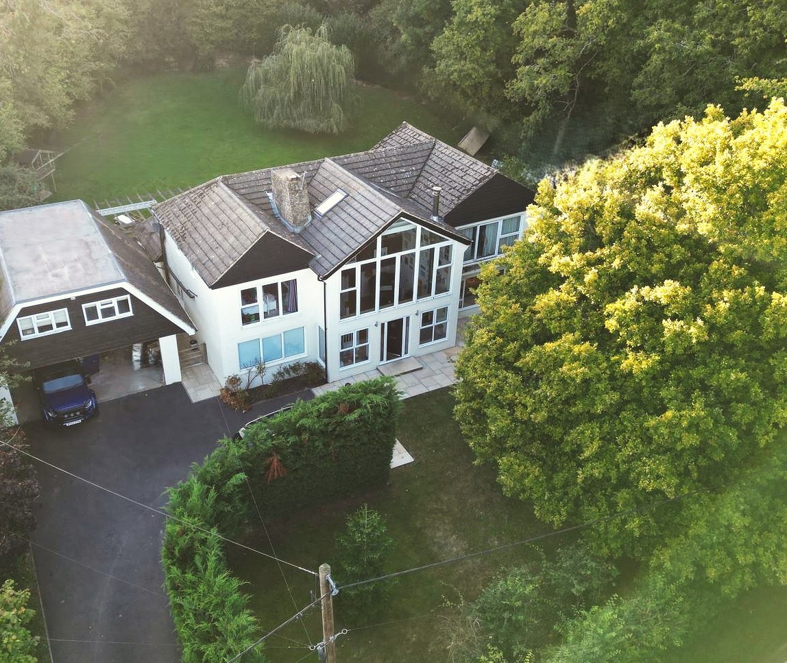 Imberhorne Lane, East Grinstead, West Sussex