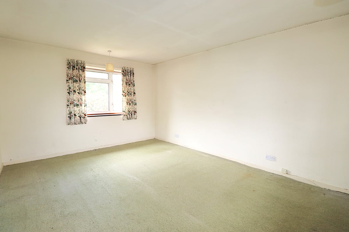 Revelstoke Avenue, Farnborough, GU14 8NQ