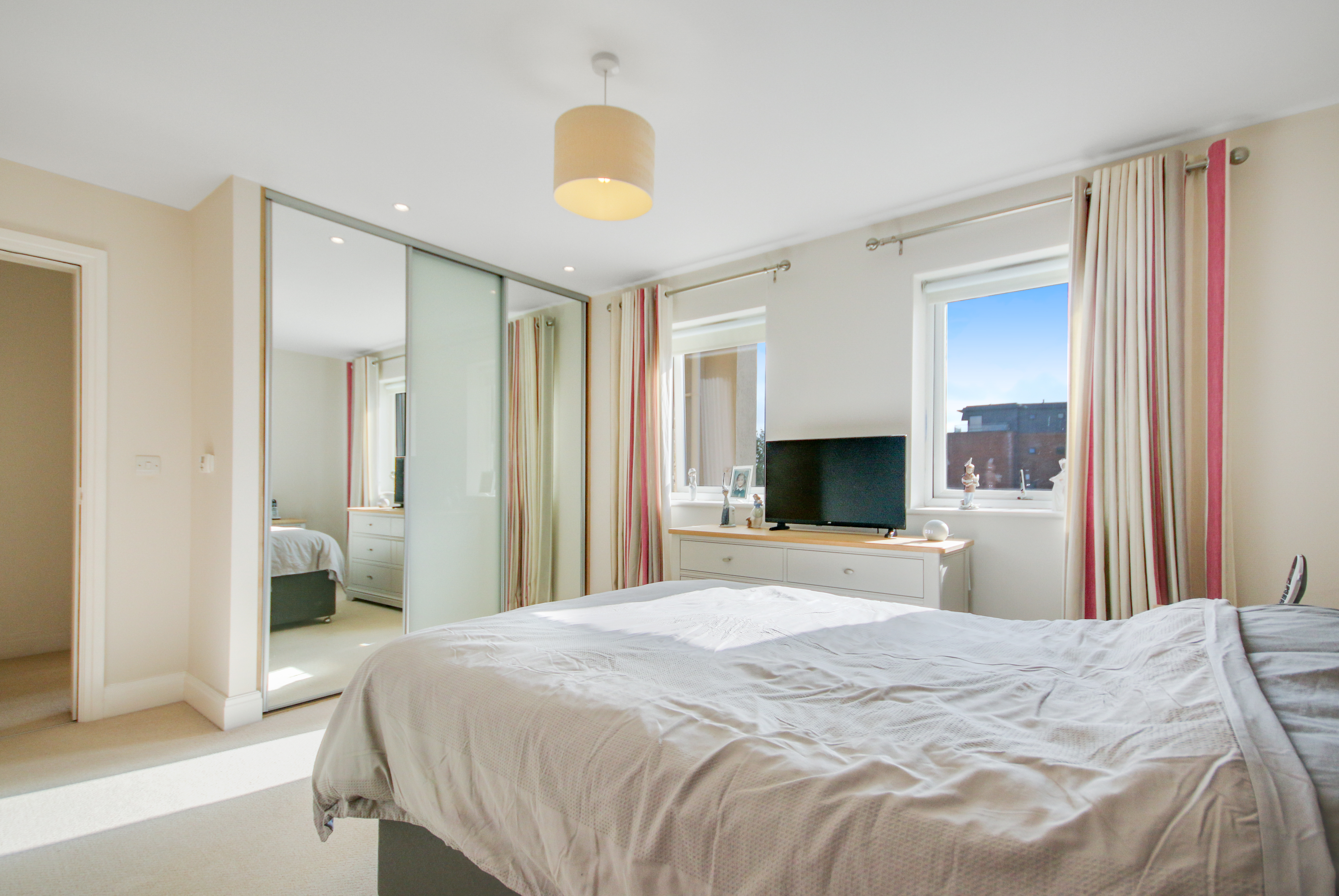 230-232 London Road, East Grinstead