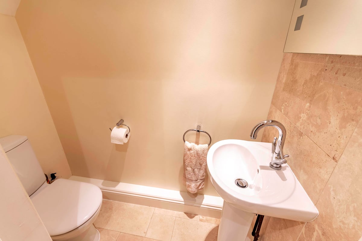 Newcastle Street, Newark, NG22 0LN