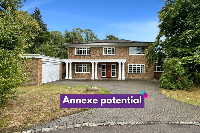 CAMBERLEY, £875,000