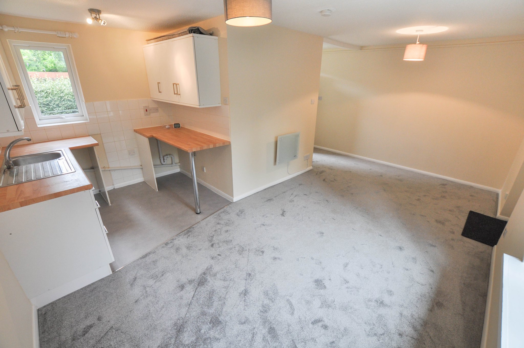 Cuthbury Gardens, WIMBORNE Fisks