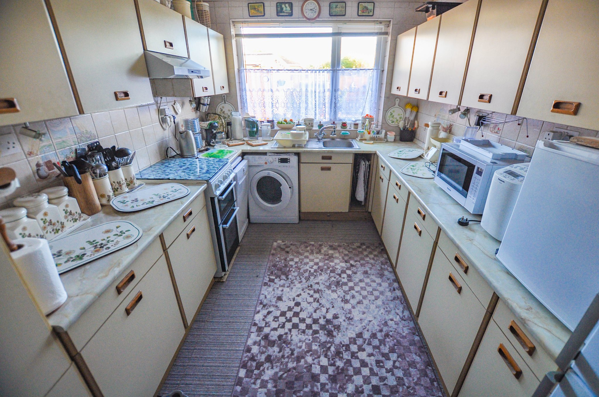 Martindale Avenue, Wimborne Fisks