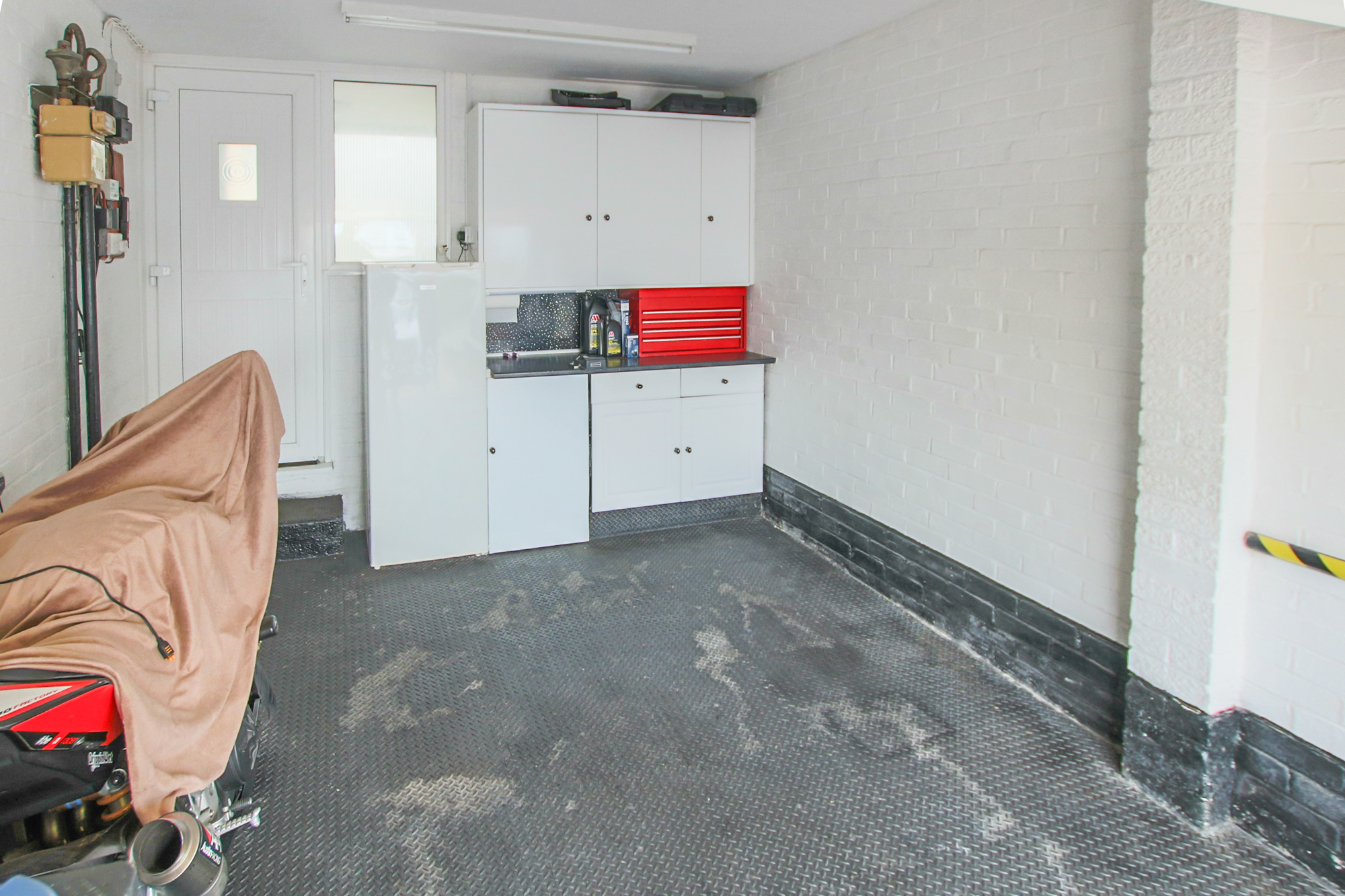 Fulmar Drive, East Grinstead, West Sussex