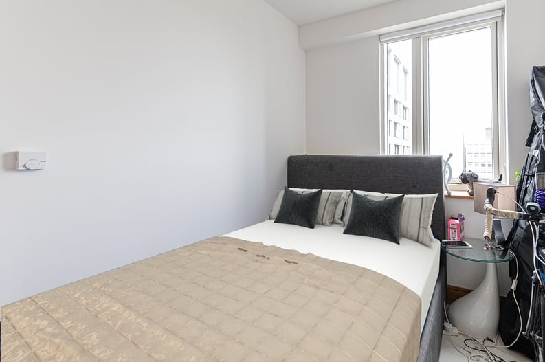 1 bedroom(s) apartment to sale in Churchway, King's Cross, London-image 5
