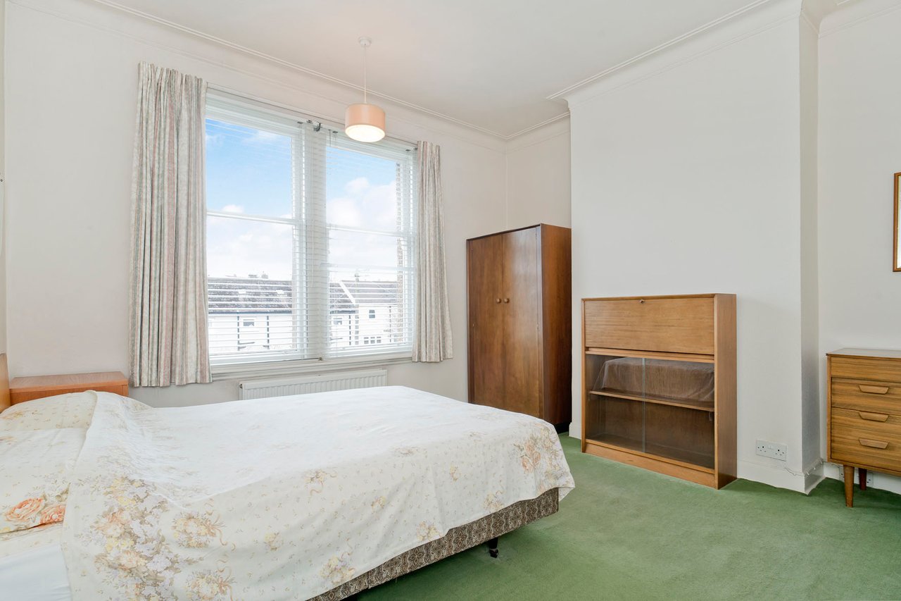 House for sale in Edinburgh 60 Macdowall Road, Edinburgh Thorntons