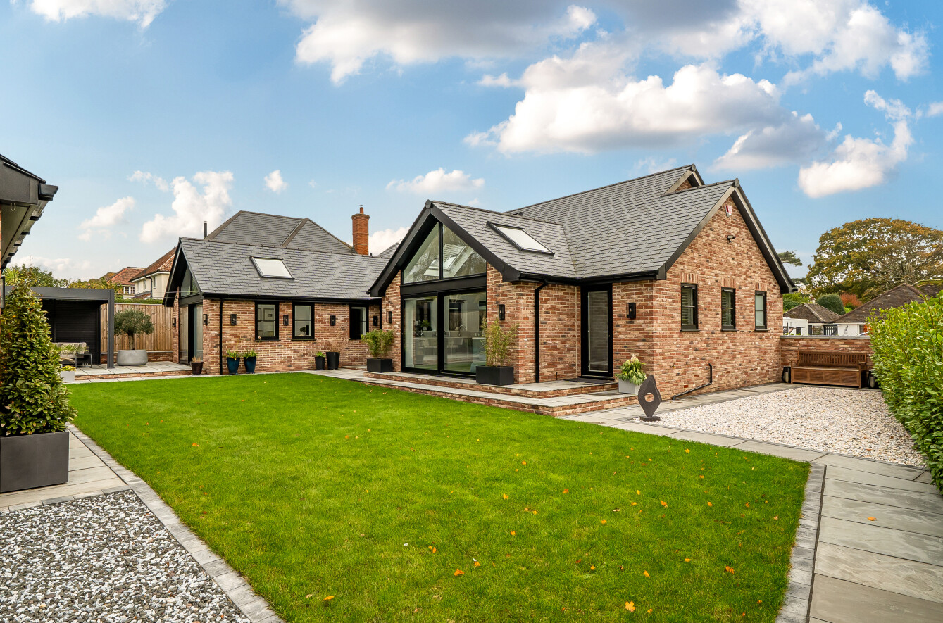 Milford on Sea, Lymington